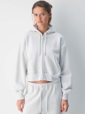 Aritzia TNA Cozy Fleece Boxy Hoodie